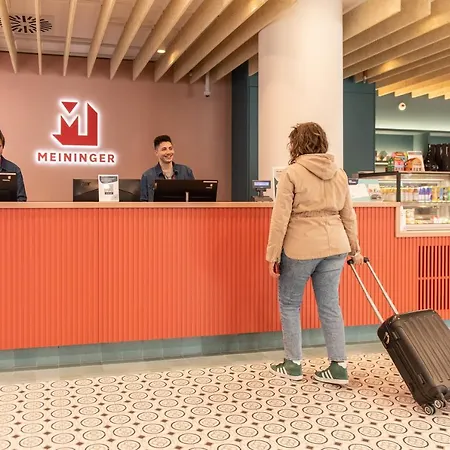 ホテル Meininger Venezia