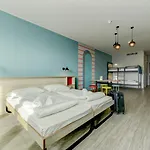 Meininger Venezia Hotell *